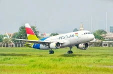 Pelita Air Terbang Perdana...