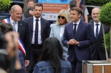 Mengejutkan, Macron...