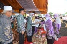 Pawai Ta’aruf Meriahkan...