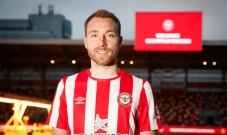 Christian Eriksen Berhati-hati...