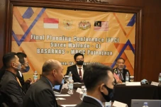 SAR Indonesia-Malaysia...