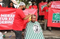 Gembira Koalisi dengan...