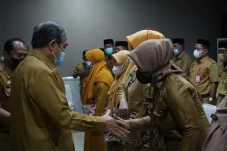 50 Kepala Sekolah di...