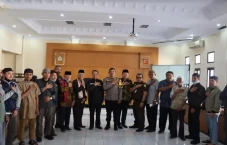 Keluar dari Khilafatul...
