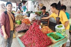 Masih Rp100 Ribu Per...