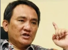 PDIP Ogah Berkoalisi...