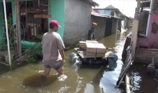 Ribuan Rumah di Pekalongan...