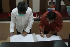 Tingkatkan Layanan,...
