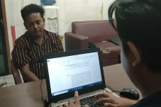Sampai Hati Bunuh dan...