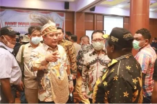 Komisi II DPR dan Pemerintah...