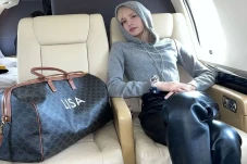 Outfit Lisa BLACKPINK...