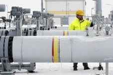 Uni Eropa Makin Blingsatan...