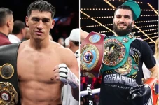 Kalahkan Canelo, Dmitry...