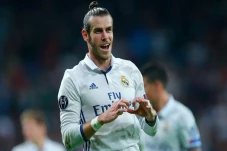 Gareth Bale Resmi Gabung...