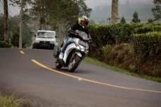 Fitur Canggih Bikin...