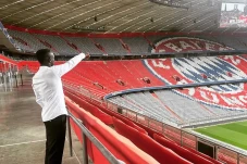 Sadio Mane Pilih Nomor...