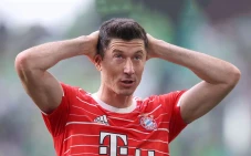 Bayern Banderol Lewandowski...