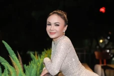 Yuni Shara Rilis Ulang...