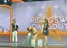 Ibunda Datang ke Rising...