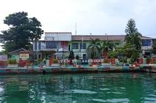 Memukau dan Penuh Warna,...