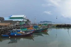 3 Bulan Solar Langka,...