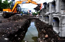 Dewan Soroti Proyek...