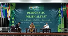 Bangun Kesadaran Politik...