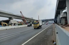 Ada Pekerjaan Jembatan...