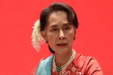 Utusan ASEAN Desak Junta...