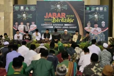 Jabar Berdzikir, Ulama...