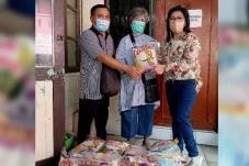 Terima Bantuan Sembako...