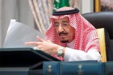 Raja Salman Perintahkan...