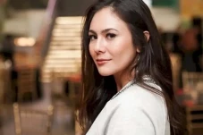 5 Artis Indonesia Berpredikat...