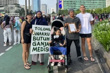 Perjuangan Santi Warastuti...