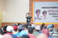 Bantu Ekonomi Keluarga...