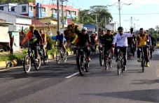 Fun Bike TNI-Polri Meriahkan...
