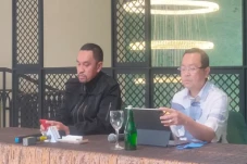 Ahmad Sahroni Desak...