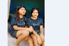2 Gadis Kakak Beradik...