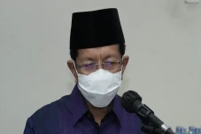 Imam Besar Istiqlal...
