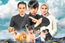 Aji dan Langit Merebut...