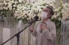 Ruth Sahanaya Akan Terus...