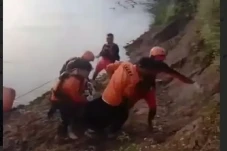 Warga Tenggelam di Sungai...