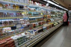 Beranjak Pulih, Industri...