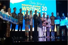 Angkat Isu-isu Budaya...