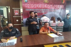 Polda Kepri Tangkap...