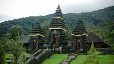 Kisah Ratu Dewata, Raja...