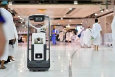 11 Robot Ditugaskan...