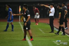 Shin Tae-yong Bingung...