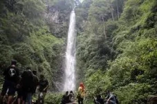 Legenda Coban Rondo,...