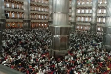 Dihadiri Jokowi hingga...